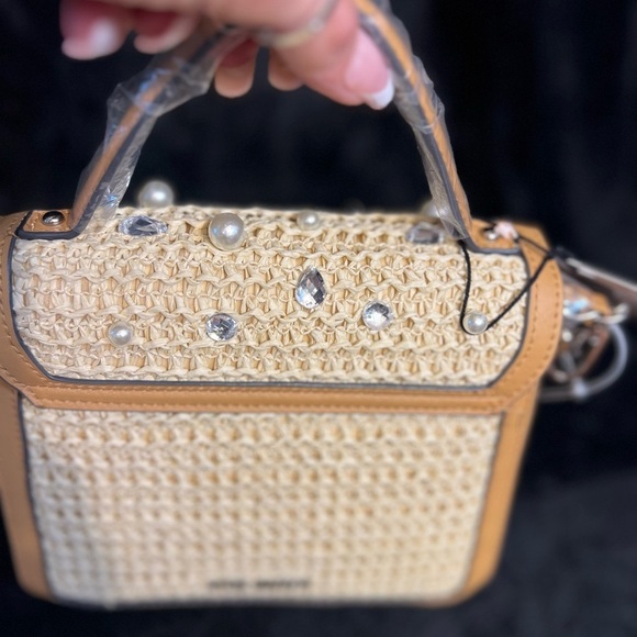 🤎STEVE MADDEN Elegant Saddle Bmelodie-Straw Pearl-Embellished Handbag🤎NWT - Picture 10 of 17